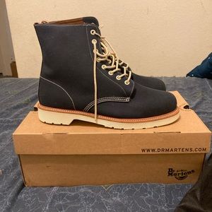 Mens Dr. Martens Beckett Wax Canvas Windsor Boots size 12 in Navy - Preowned